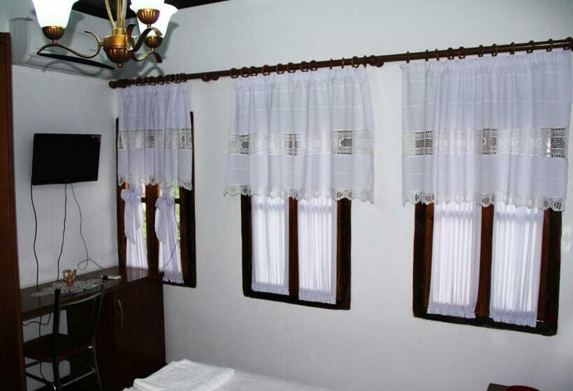 חדר דלוקס, Old Town Hava Baci