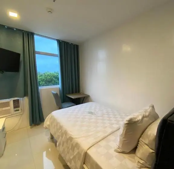 Deluxe Yhden Hengen Huone, Tely S Bed & Breakfast Iloilo Powered By Cocotel
