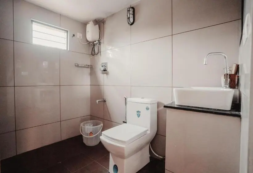 اتاق استاندارد با بالکن و چشم‌انداز دریا, Swasthigriha S Beach Homestay, Cherai