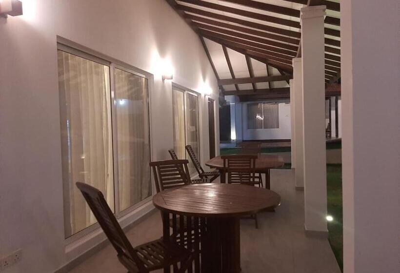 חדר משפחתי נוף לים, Ayana Beach