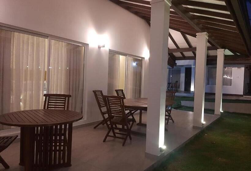 חדר משפחתי נוף לים, Ayana Beach