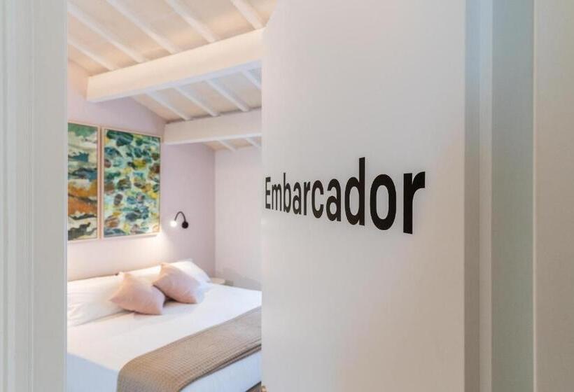 غرفة قياسية, M  27