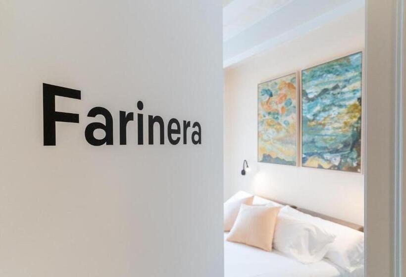 غرفة قياسية مزوَّدة بتراس, M  27