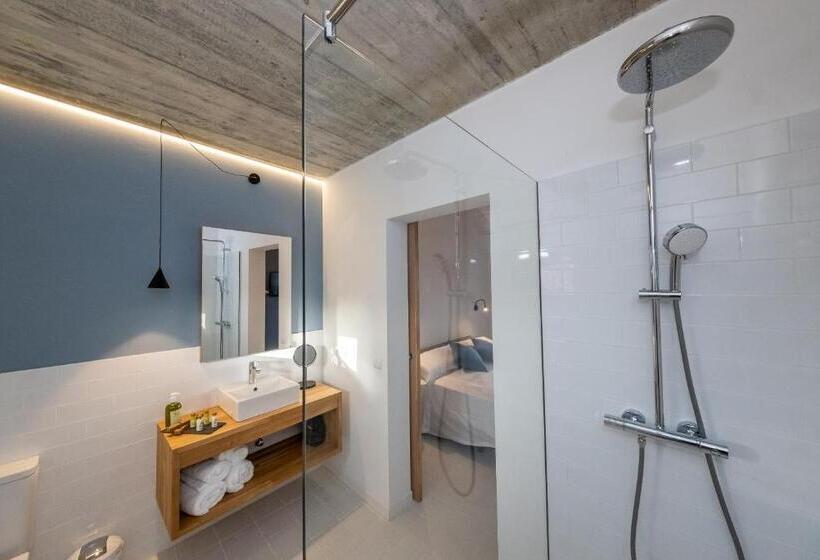 غرفة دور أخير, M  27