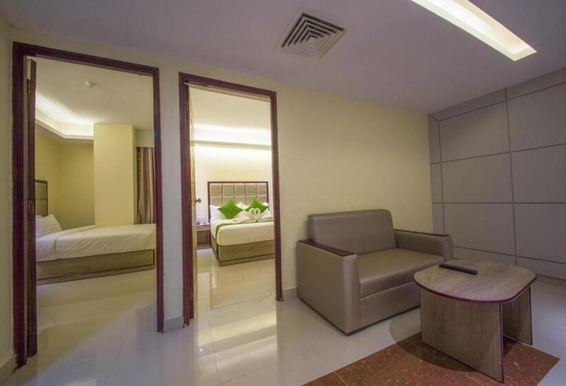 سوییت اجرایی, Mira Garden