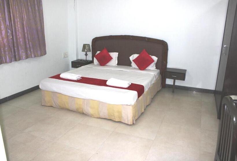 豪华家庭房间, P P Motel