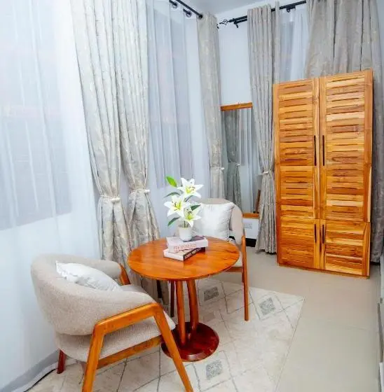 اتاق لوکس, Timeless Residency