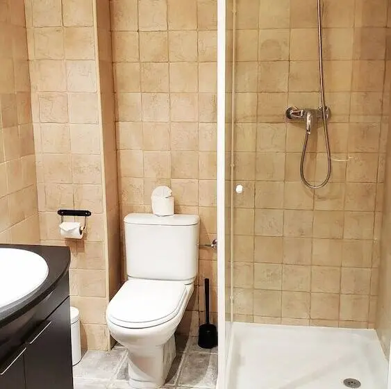 اتاق استاندارد, Secret Spot Hostel