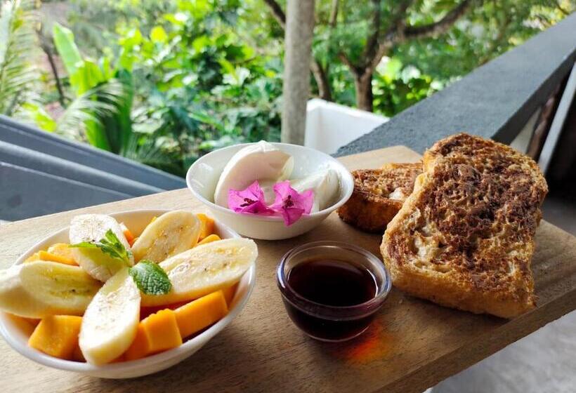 غرفة ديلوكس, The Jungle View