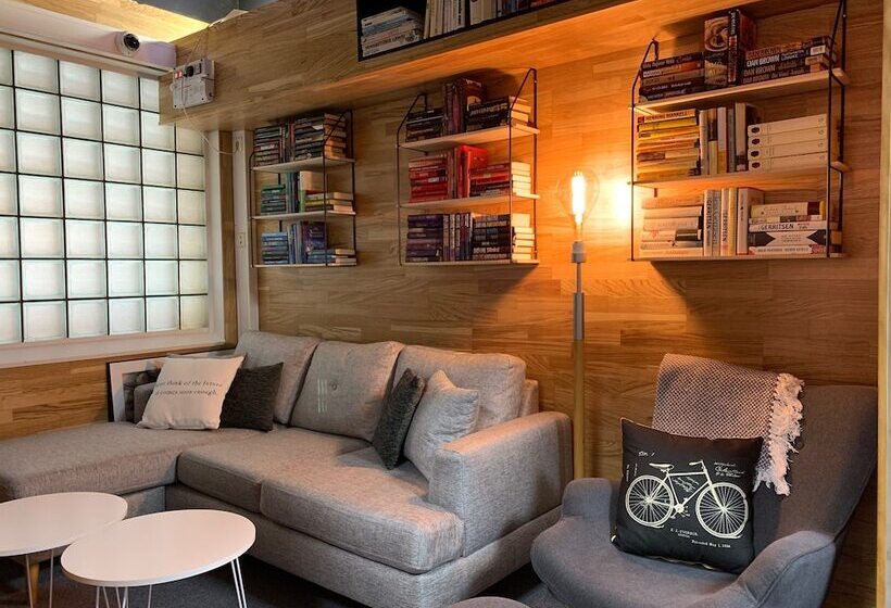 غرفة أساسية, Time Hostel Jyväskylä, Boutique