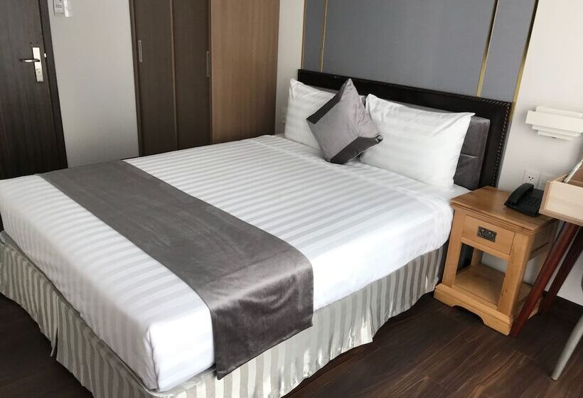 آپارتمان 2 خوابه, Emerald Central