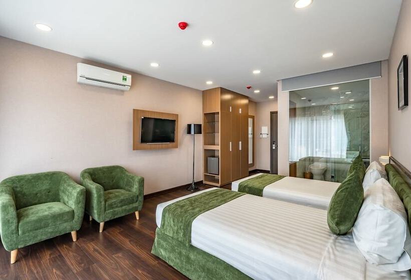 اتاق لوکس, Emerald Central