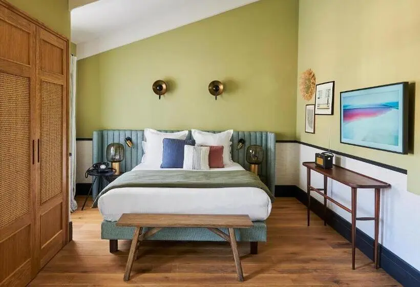 اتاق استاندارد, Ultimate Provence Hotel & Spa