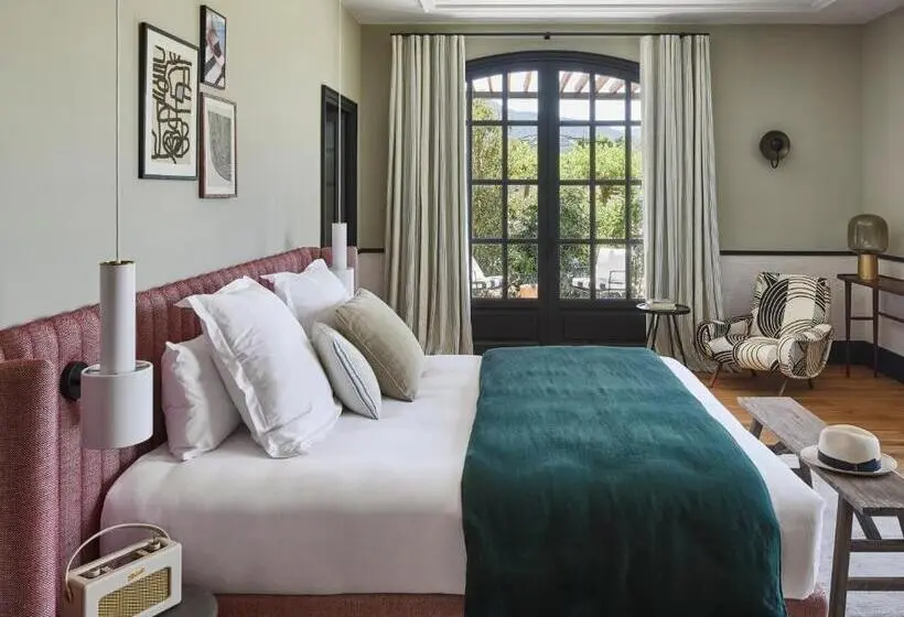 اتاق استاندارد با تراس, Ultimate Provence Hotel & Spa