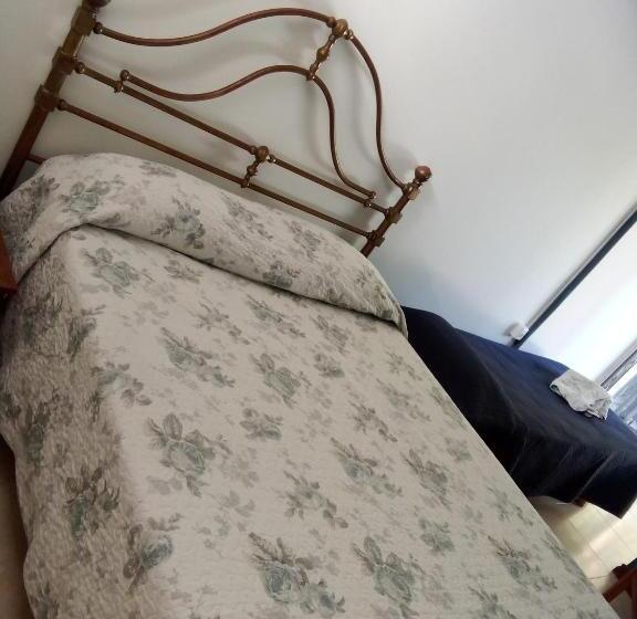 سوییت سوپریور, Ars Amici