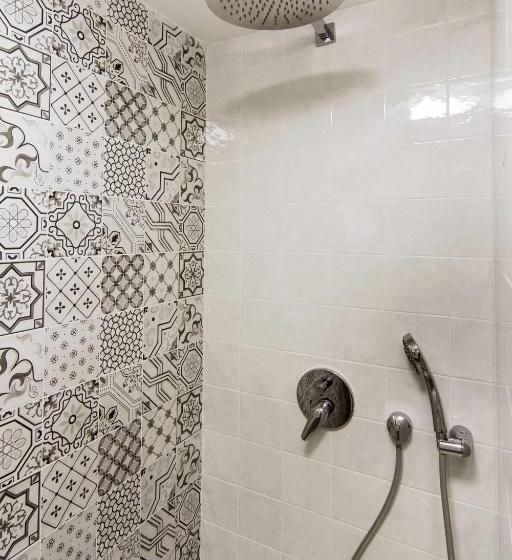 سوییت, Apart Hotel Quartet