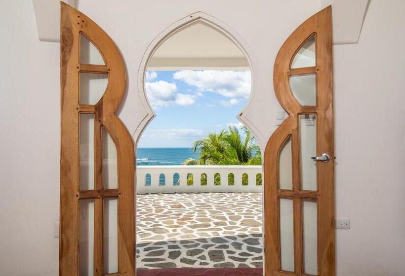 Номер Deluxe Вид на Море с Балконом, Nosara Beach