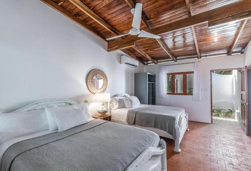 Семейное Студио, Nosara Beach