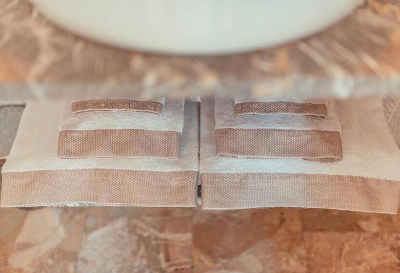 Habitación Estándar Vista Mar con Balcón, B&b Teatro Greco 39