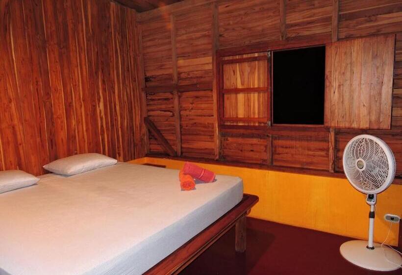 Номер Стандарт Вид на Море, Buena Onda Backpackers