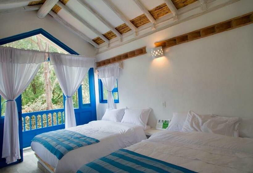 Семейное Бунгало, & Cabañas Cashiluna