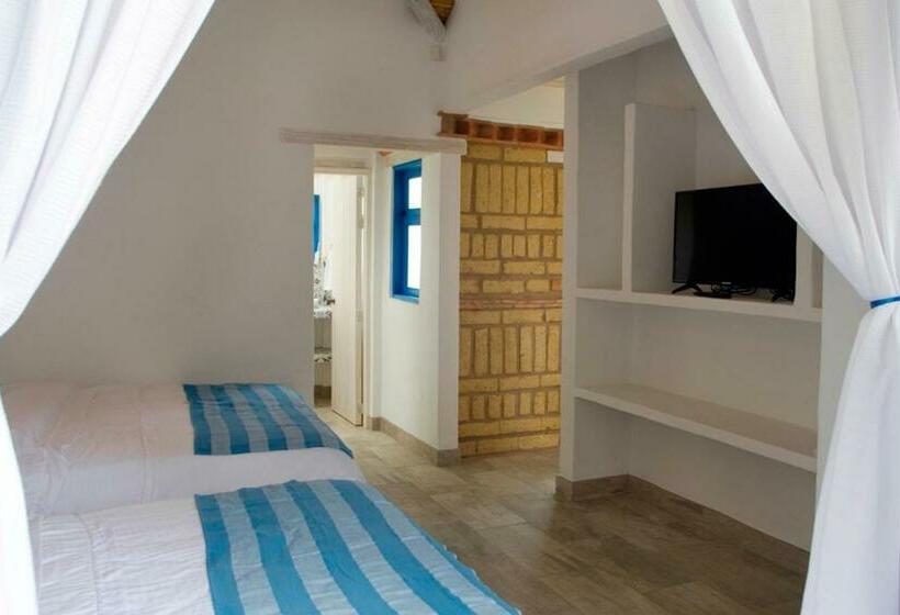 Семейное Бунгало, & Cabañas Cashiluna