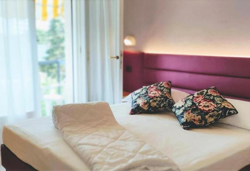 Номер Стандарт с Балконом, Villa Platani