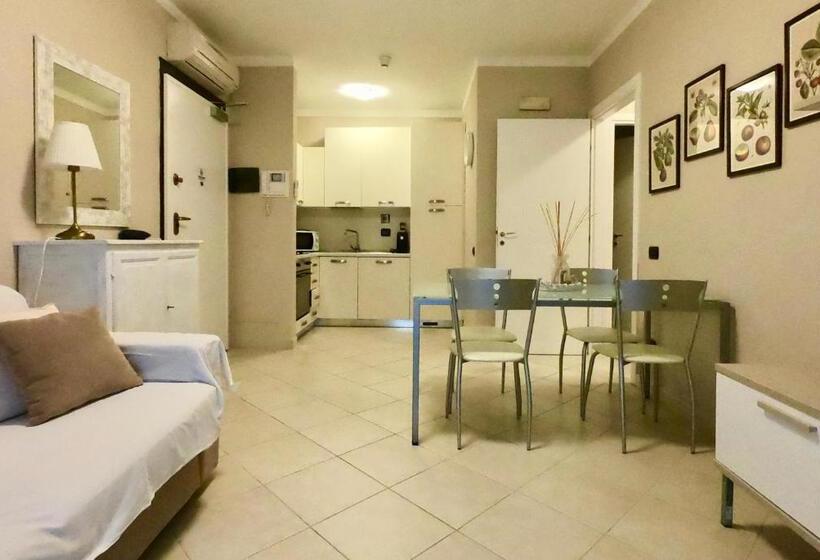 شقة غرفتين, Michelangelo Rta