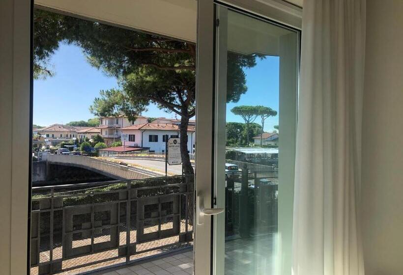 شقة غرفة نوم واحدة مزودة بشُرفة, Michelangelo Rta