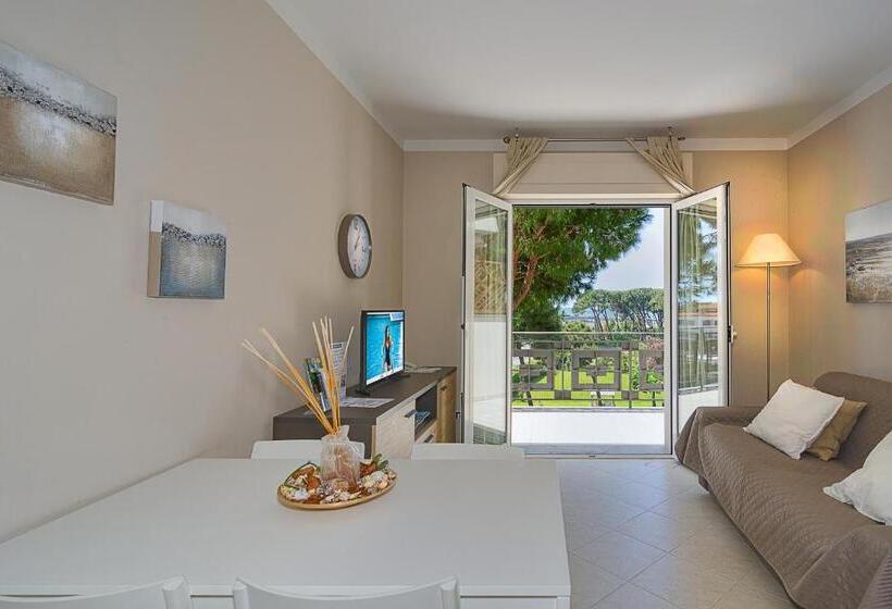 شقة دور أخير غرفة نوم واحدة, Michelangelo Rta