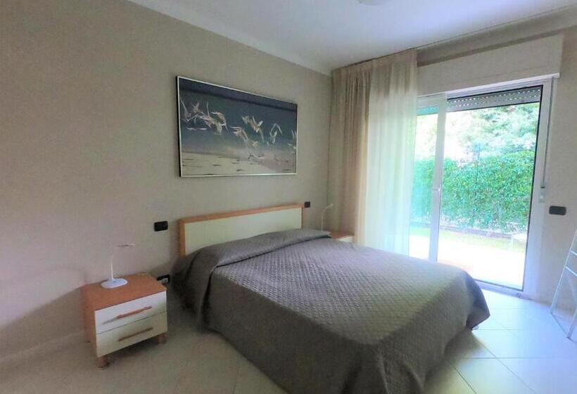 شقة غرفة واحدة مطلة على الحديقة, Michelangelo Rta