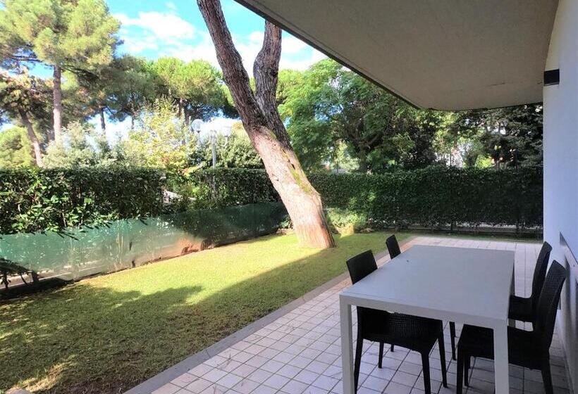 شقة غرفة واحدة مطلة على الحديقة, Michelangelo Rta