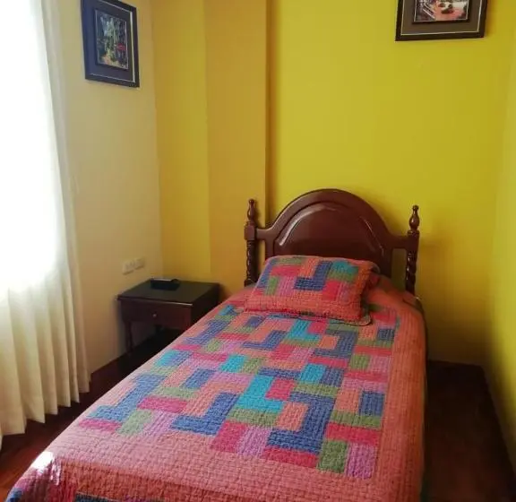 اتاق استاندارد یک نفره, El Marquez