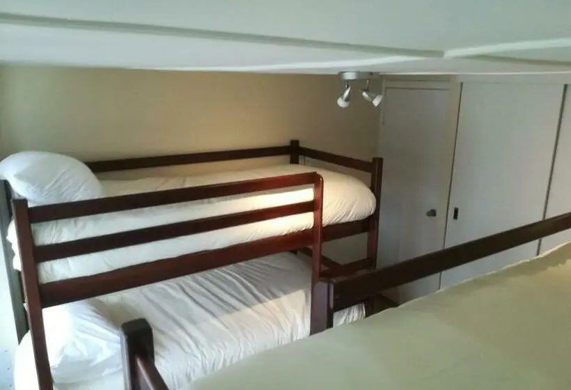 Vuode Makuusalissa, Patagon Backpackers