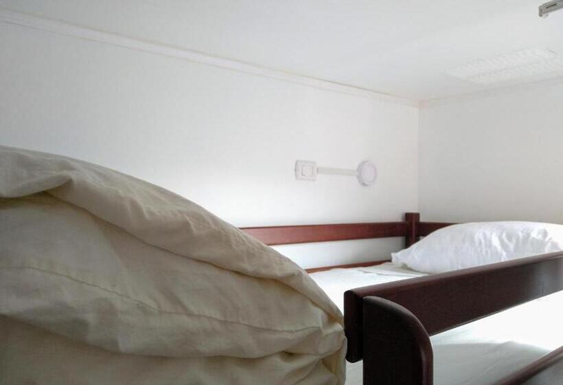 ファミリールーム, Patagon Backpackers