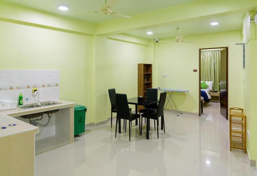 اتاق سوپریور یک تخته, Tourist Inn