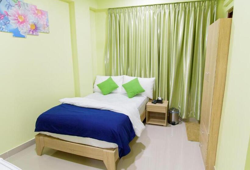 اتاق سوپریور یک تخته, Tourist Inn