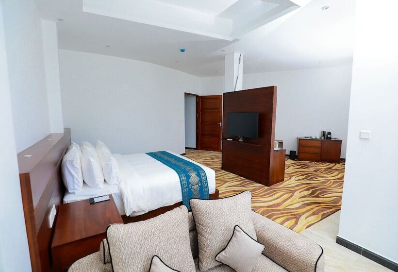 Президентский Люкс, Bellwood Hills Resort & Spa