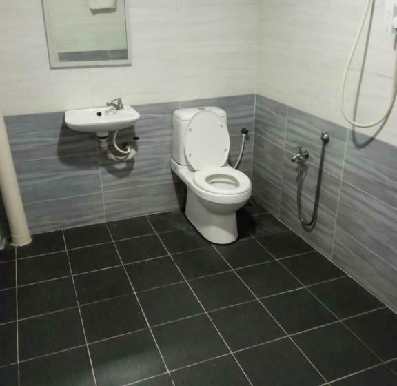 جناح, Room V @ Jalan Megat