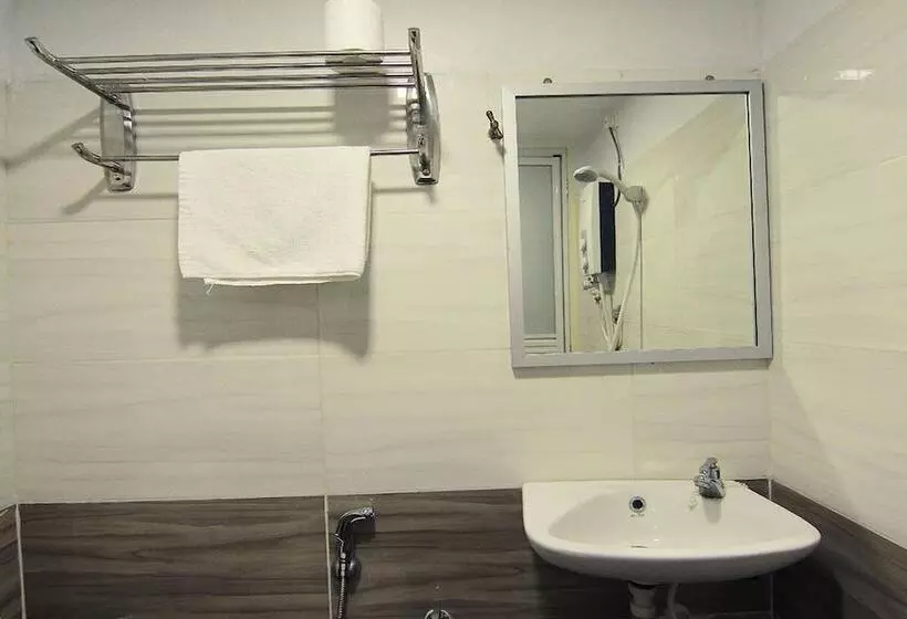 シングルデラックスルーム, Room V @ Jalan Megat