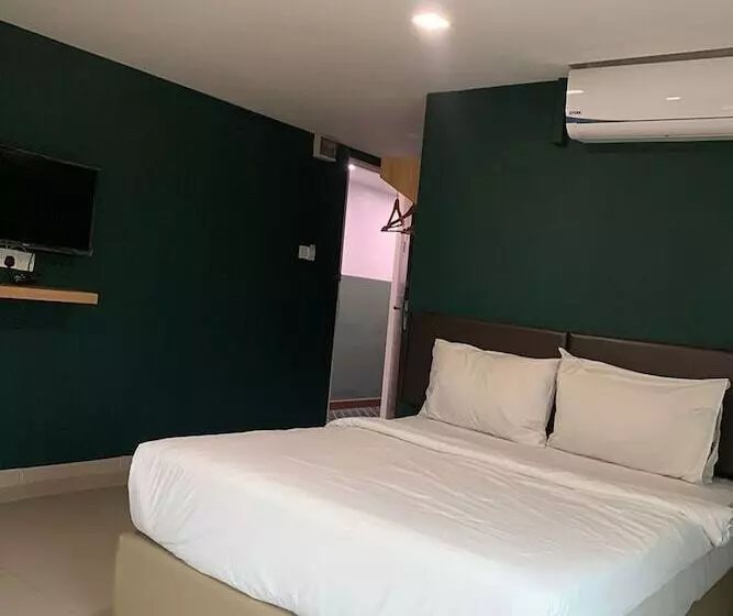 スイート, Room V @ Jalan Megat