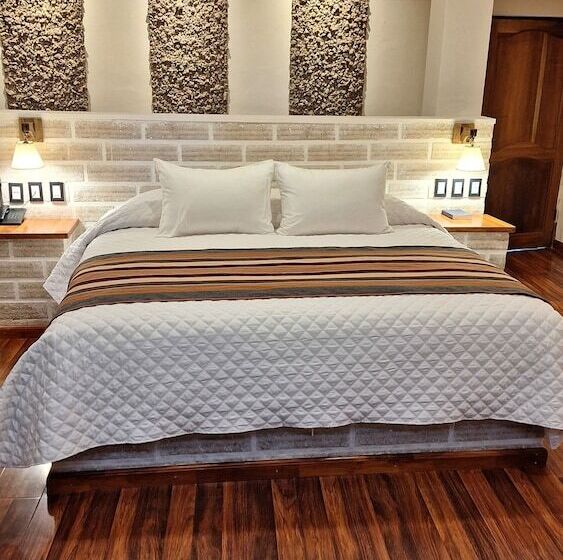 اتاق لوکس, De Sal Atipax