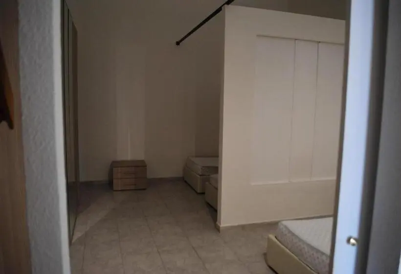 آپارتمان 1 خوابه, Luxar Room
