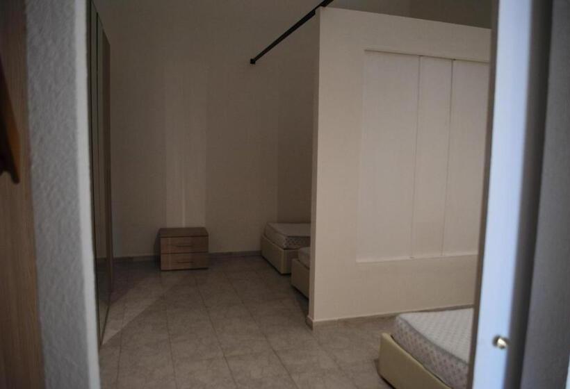 חדר דופלקס, Luxar Room