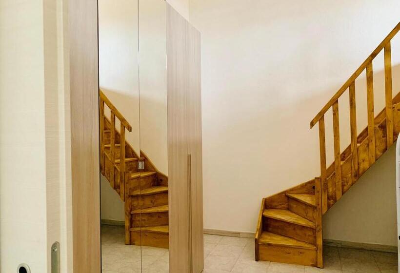 חדר דופלקס, Luxar Room