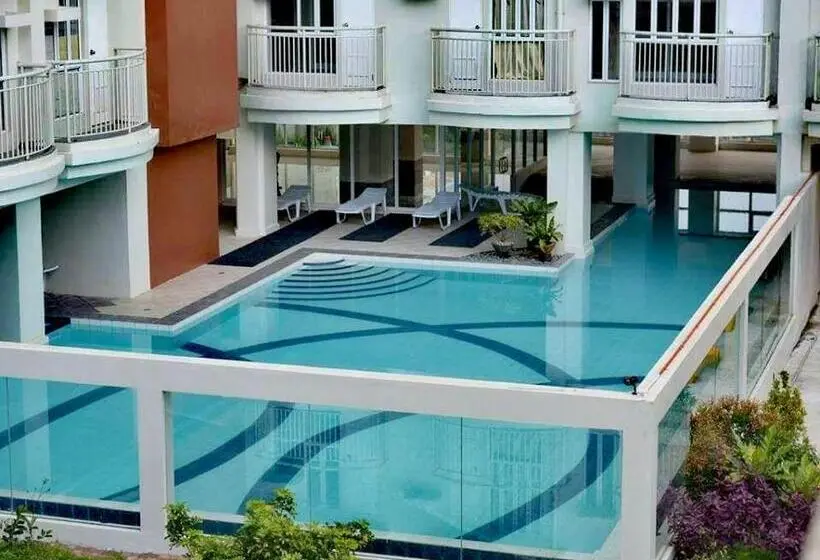 スタンダードスタジオ, Evelyn S Place At Tagaytay 2