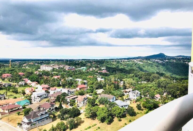 استودیوی استاندارد, Evelyn S Place At Tagaytay 2