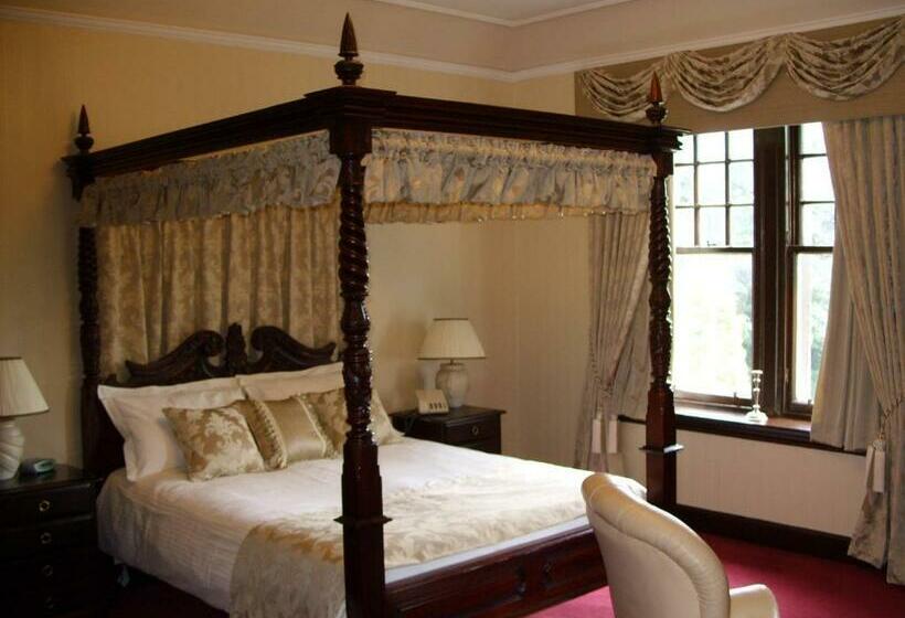 デラックスルーム, Dunmar House