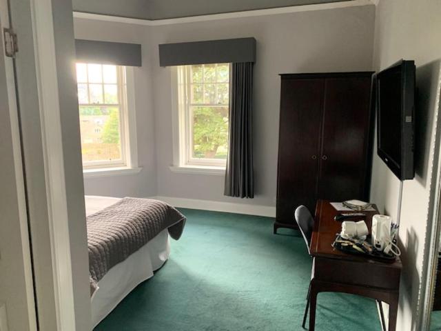 スタンダードルーム, Dunmar House