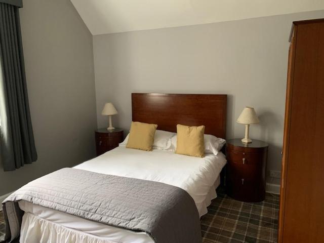 スタンダードルーム, Dunmar House